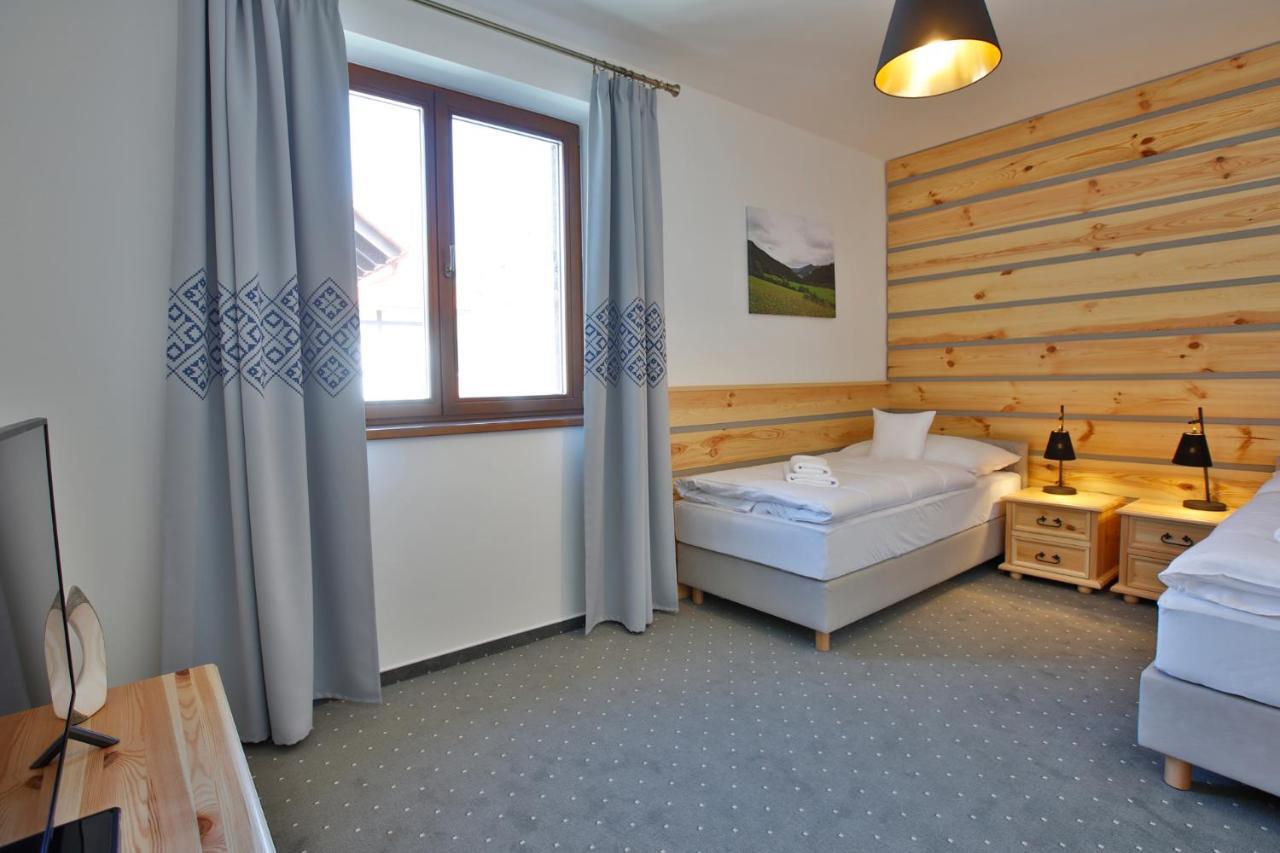 Rezort Gothal Apartmany A Penziony ドノヴァリ エクステリア 写真