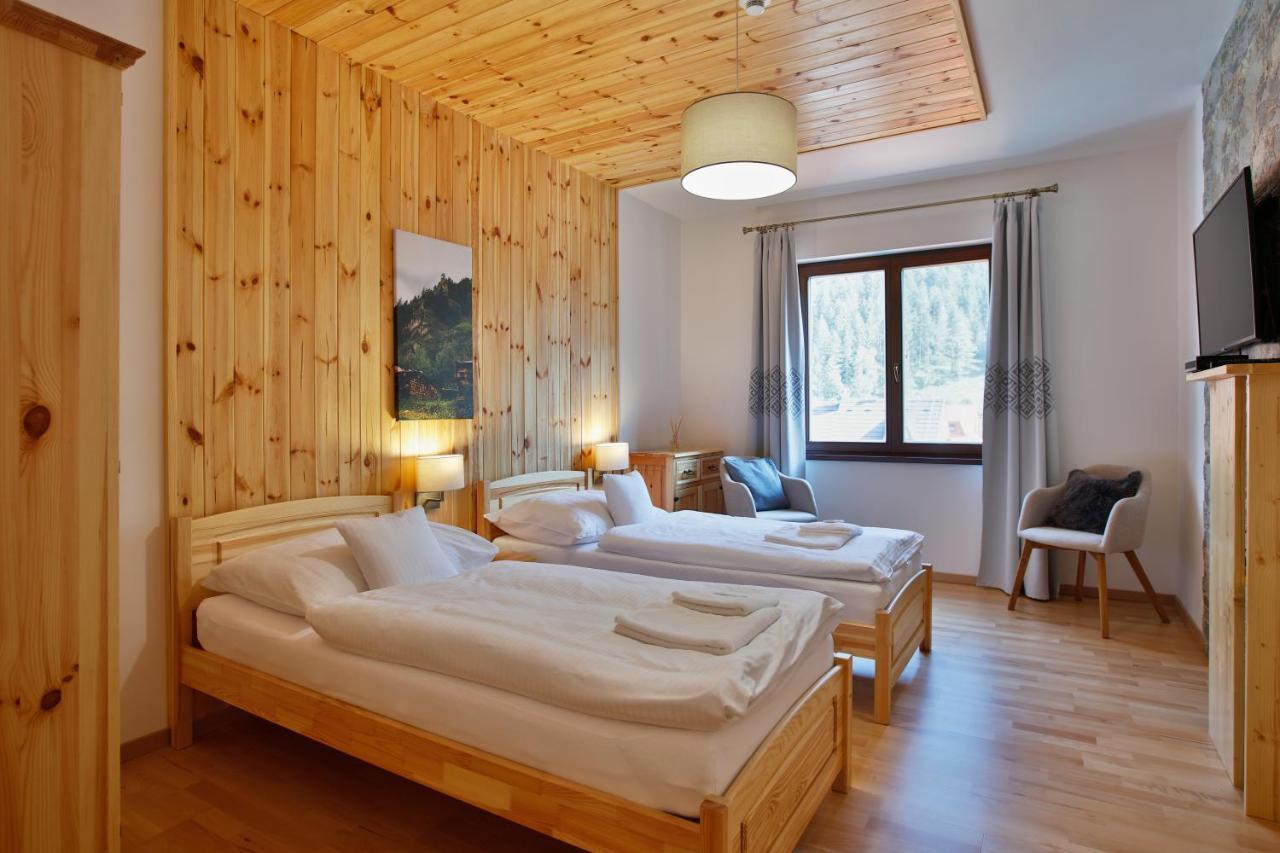 Rezort Gothal Apartmany A Penziony ドノヴァリ エクステリア 写真
