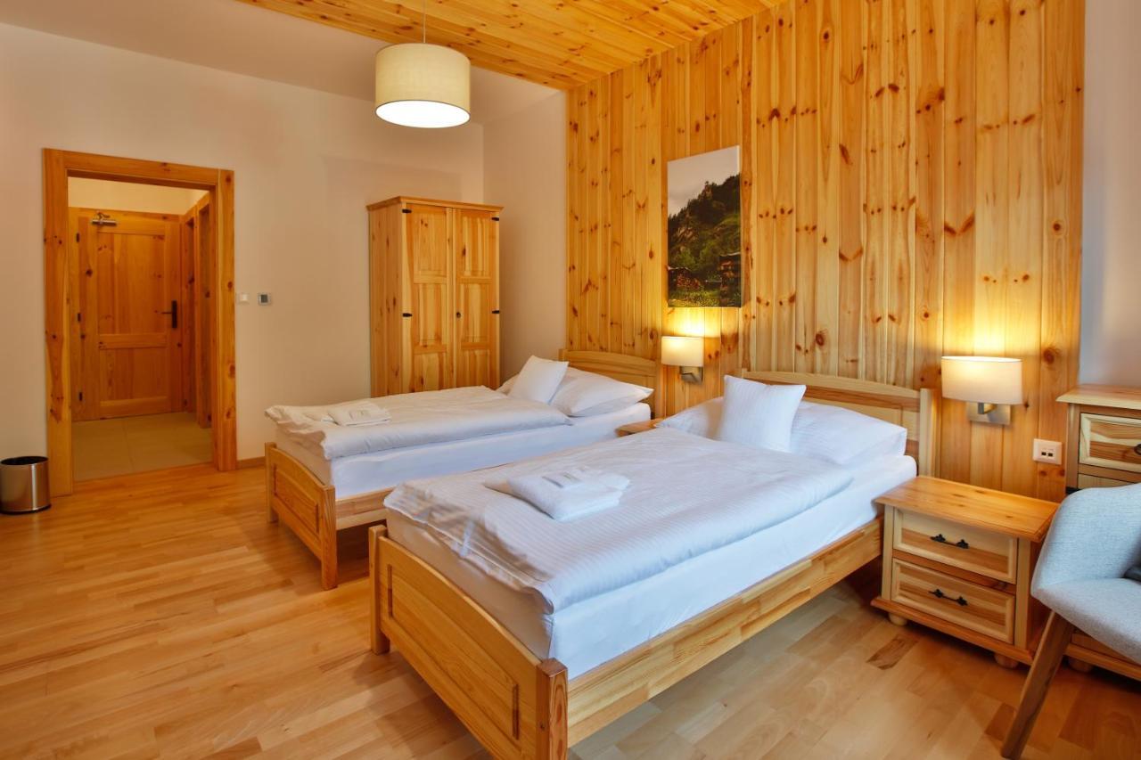 Rezort Gothal Apartmany A Penziony ドノヴァリ エクステリア 写真